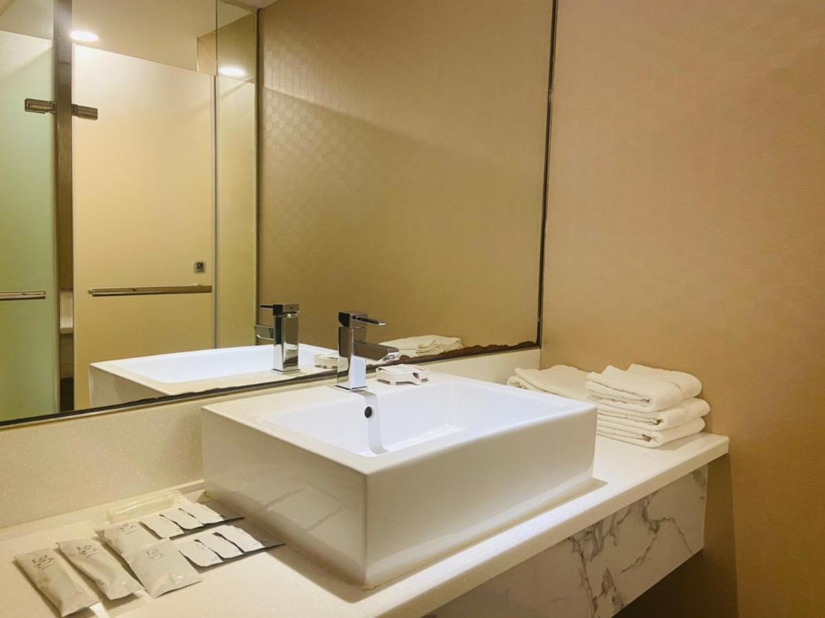 Artinn藝築文旅-台北站前館 Taipei Extérieur photo